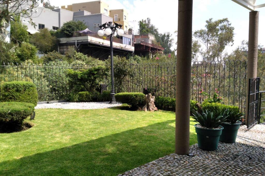 Hermoso Departamento en Bosques de las Lomas Dos Habitaciones México DF Exterior foto